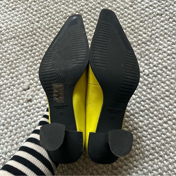 LIKE NEW Vagabond Tilly Pointed Toe Pump - Picture 4 of 4